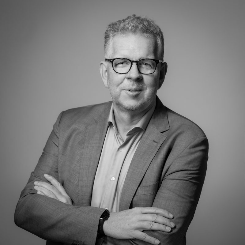 Uwe Kraatz, Versicherungsmakler